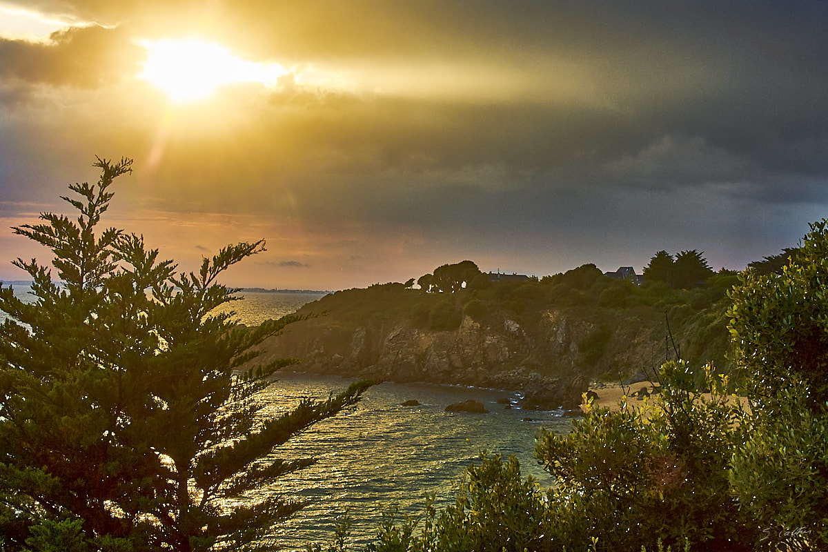 © All Rights Reserved - 2011-07-22 21:12:56 - f/10 1/200sec ISO-200 39mm - France, Pays-de-Loire, Pornichet