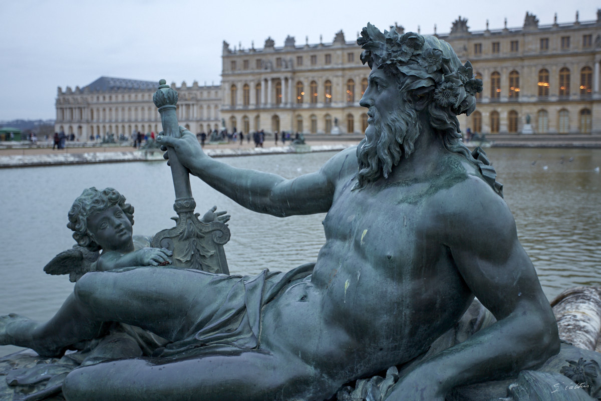 © All Rights Reserved - 2014-12-26 16:47:59 - f/4 1/30sec ISO-400 40mm - France, Versailles