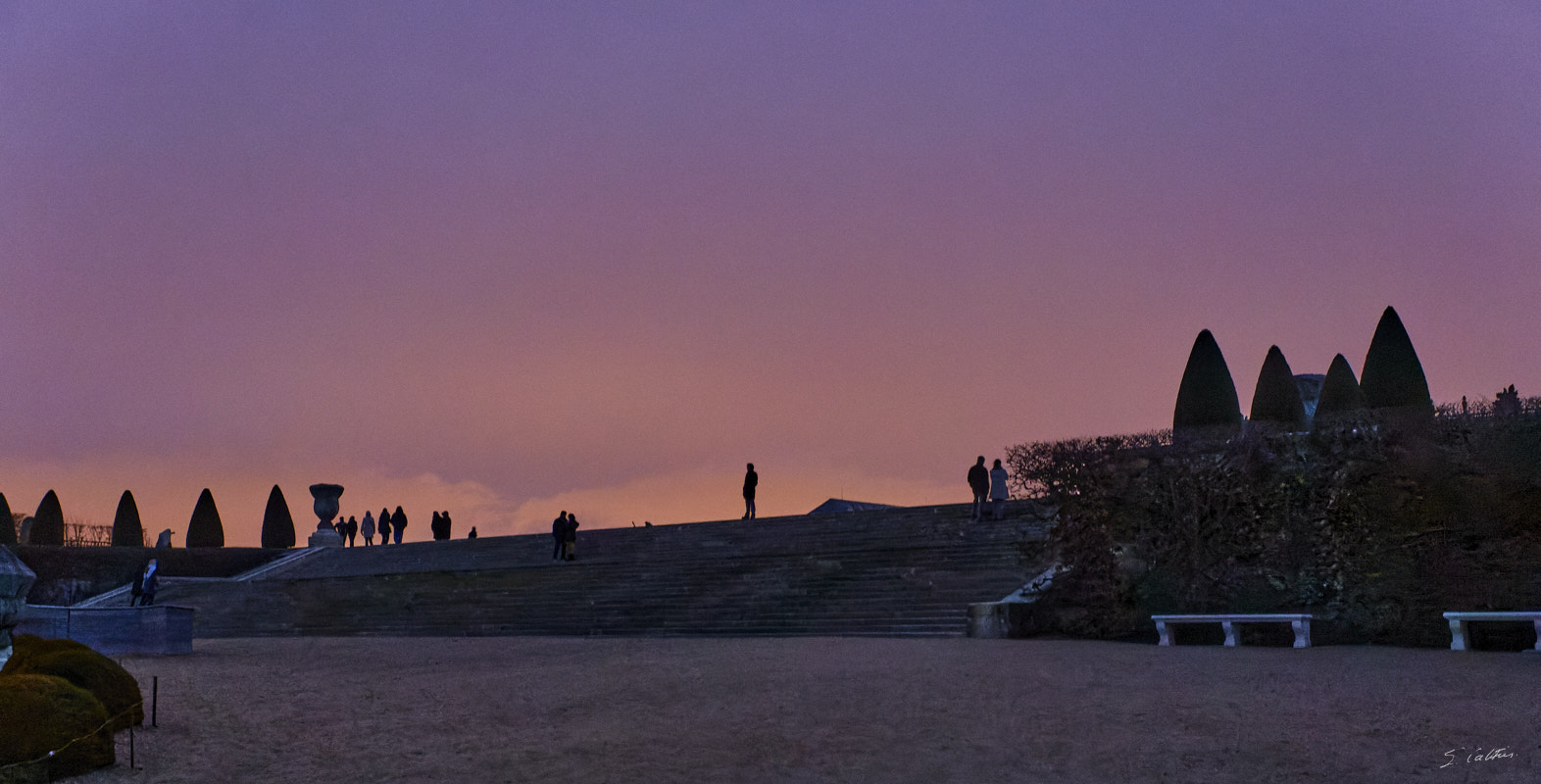 © All Rights Reserved - 2014-12-26 15:36:36 - f/4 1/20sec ISO-12800 40mm - France, Versailles