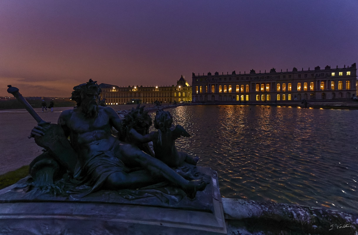 © All Rights Reserved - 2014-12-26 15:40:48 - f/4 1/20sec ISO-12800 17mm - France, Versailles