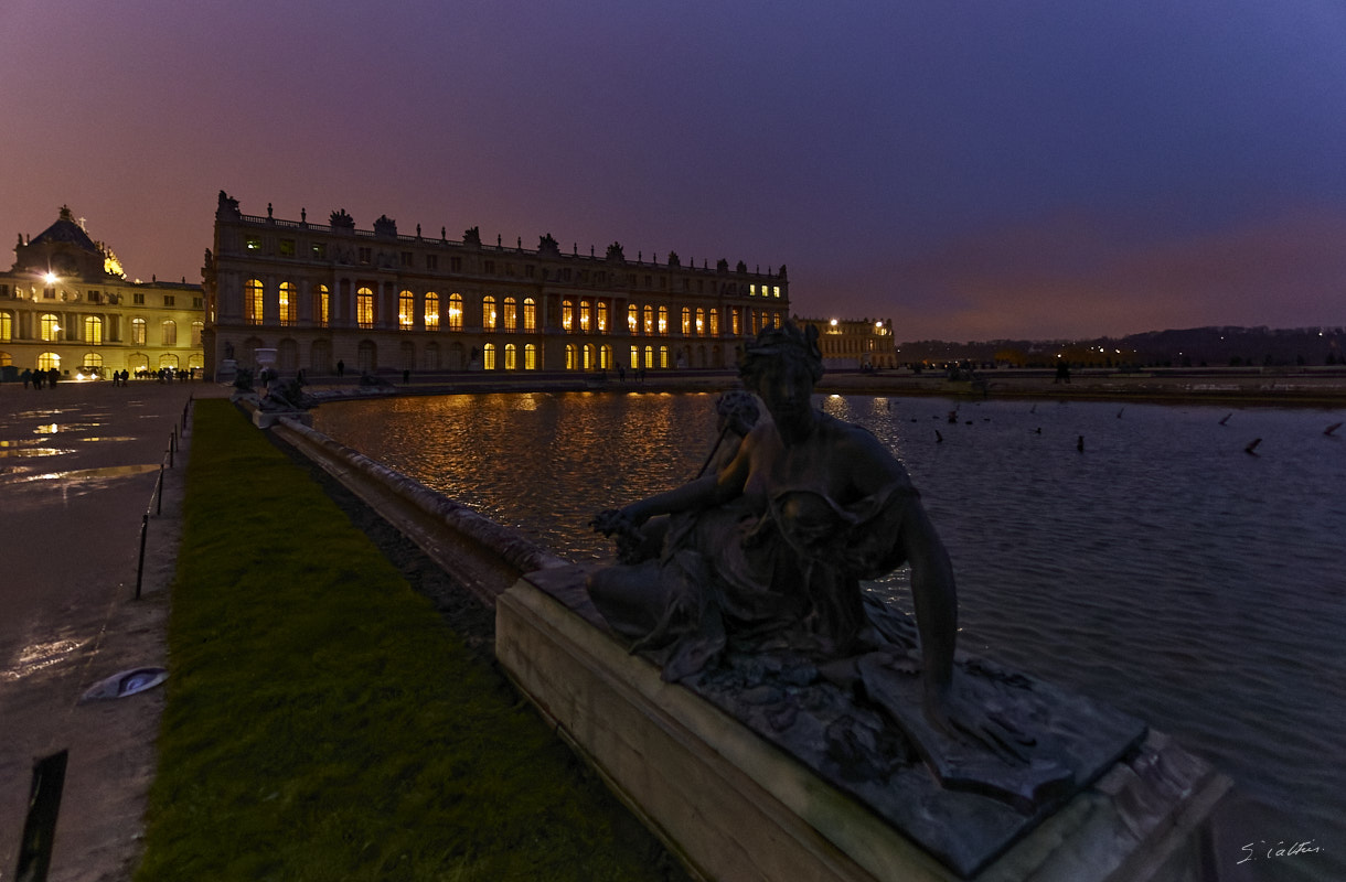 © All Rights Reserved - 2014-12-26 15:42:29 - f/4 1/13sec ISO-12800 17mm - France, Versailles