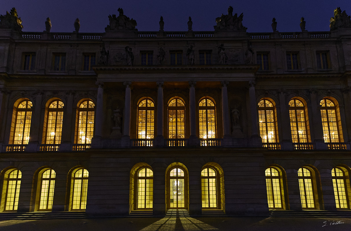 © All Rights Reserved - 2014-12-26 15:45:56 - f/4.5 1/13sec ISO-12800 17mm - France, Versailles