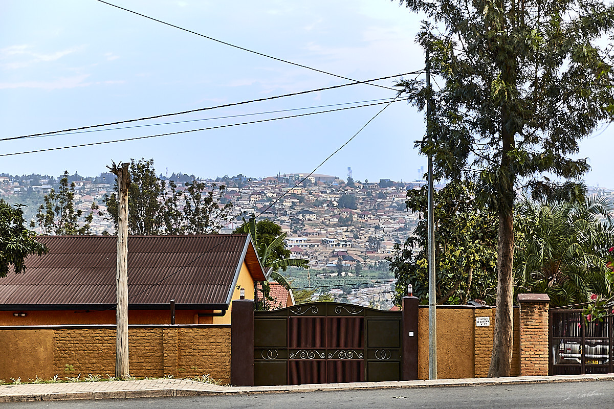 © All Rights Reserved - 2019-08-10 17:54:18 - f/4.5 1/30sec ISO-160 70mm - Rwanda, Kigali