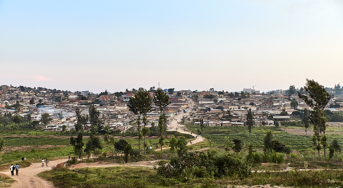 © All Rights Reserved - 2019-08-15 18:09:58 - f/4 1/125sec ISO-2000 36mm - Rwanda, Kigali