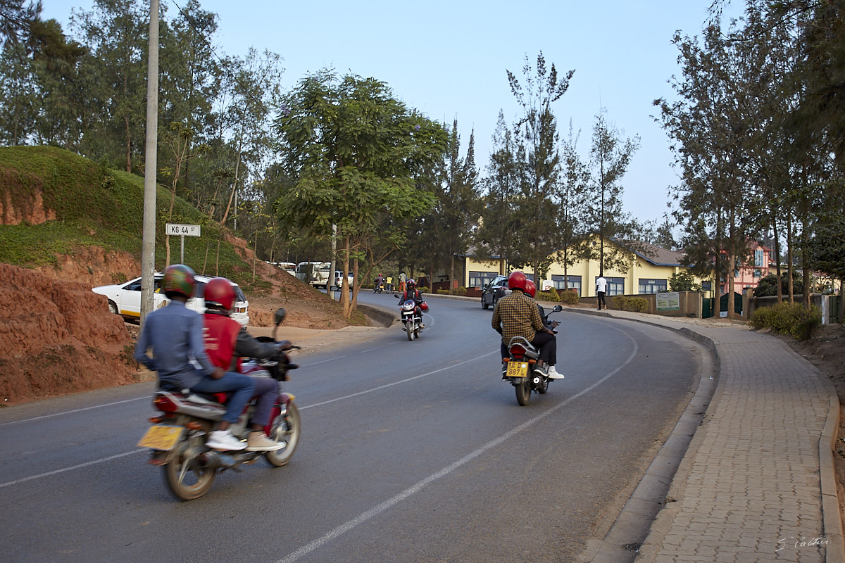 © All Rights Reserved - 2019-08-18 17:29:52 - f/4 1/100sec ISO-160 32mm - Rwanda, Kigali