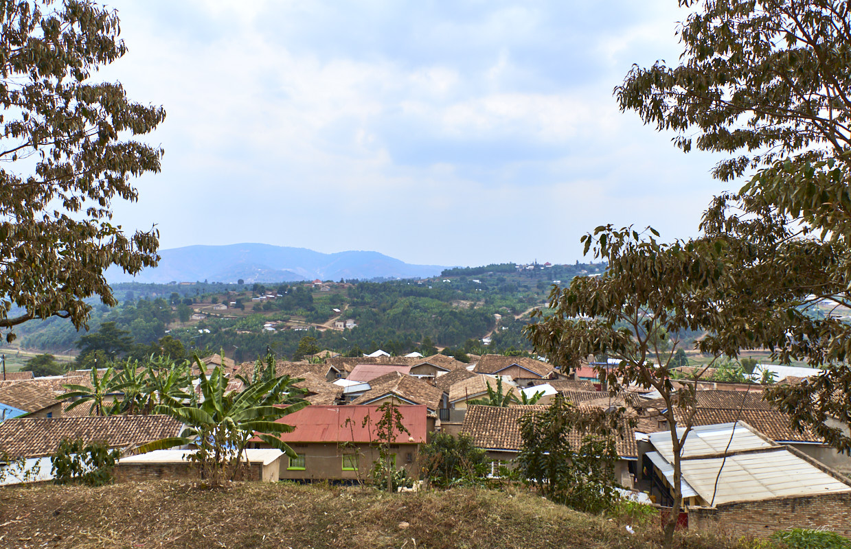 © All Rights Reserved - 2019-08-23 13:50:29 f/5 1/1000sec ISO-100 24mm - Rwanda, Muhanga (Gitarama)