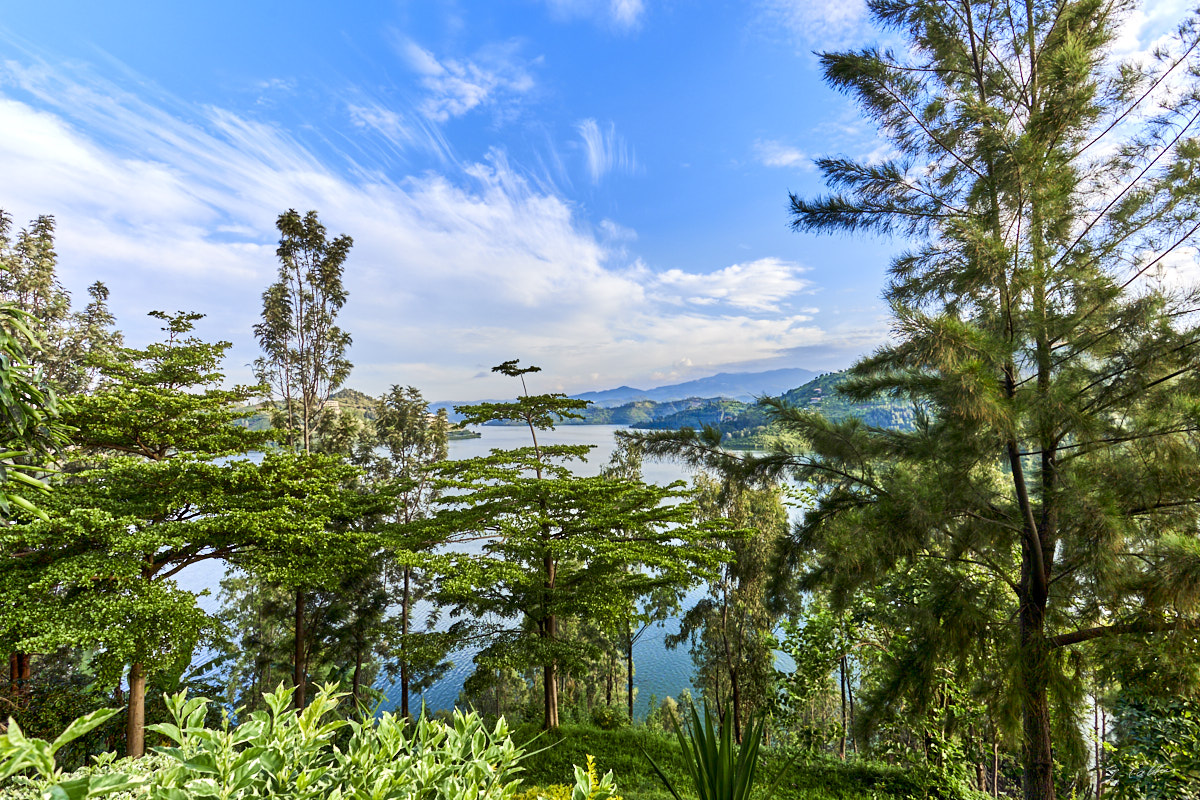 © All Rights Reserved - 2022-12-07 03:38:27 - f/10 1/100sec ISO-100 17mm - Rwanda, lac Kivu, Kibuye