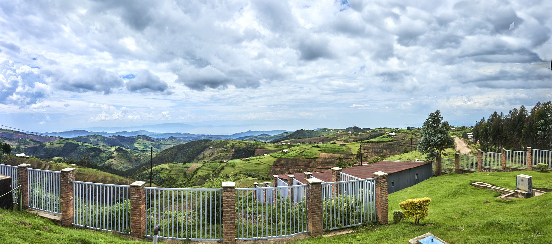 © All Rights Reserved - 2022-12-07 11:52:34 - f/10 1/500sec ISO-100 17mm - Rwanda, Bisesero, mémorial