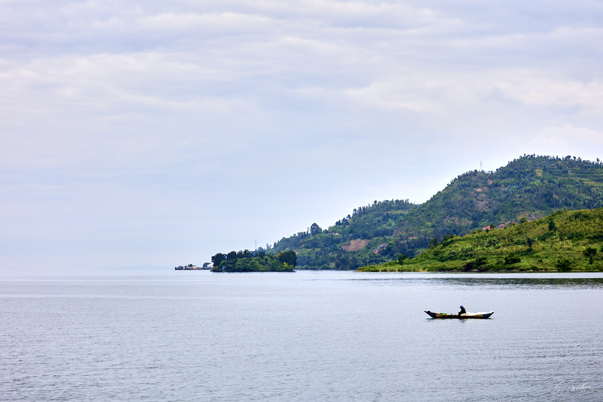 © All Rights Reserved - 2022-12-08 05:20:29 - f/6.3 1/250sec ISO-100 100mm - Rwanda, lac Kivu, Kigufi