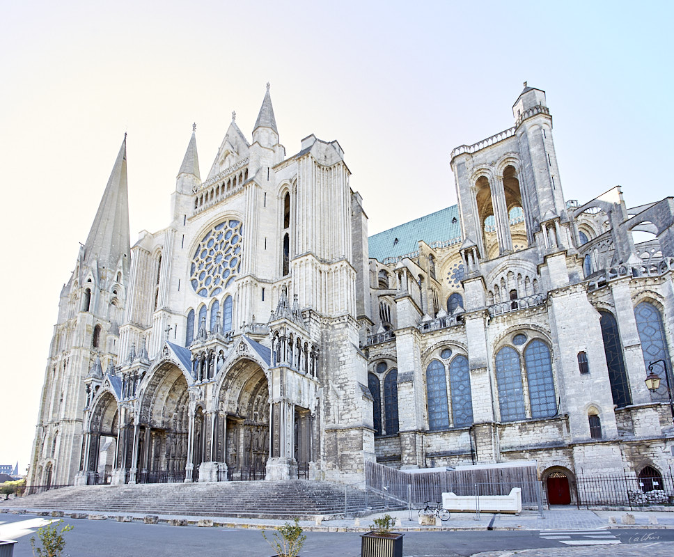 © All Rights Reserved - 2020-07-27 17:44:58 f/8 1/40sec ISO-160 17mm - France, Chartes