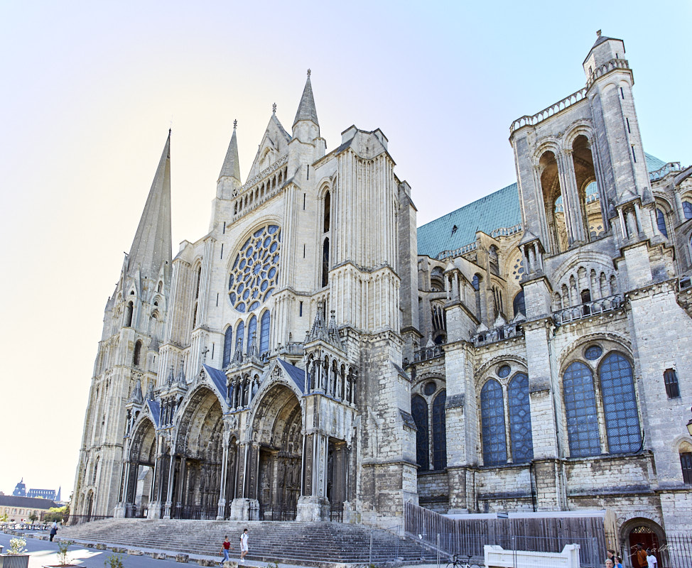 © All Rights Reserved - 2020-07-27 17:45:52 f/8 1/50sec ISO-160 17mm - France, Chartes