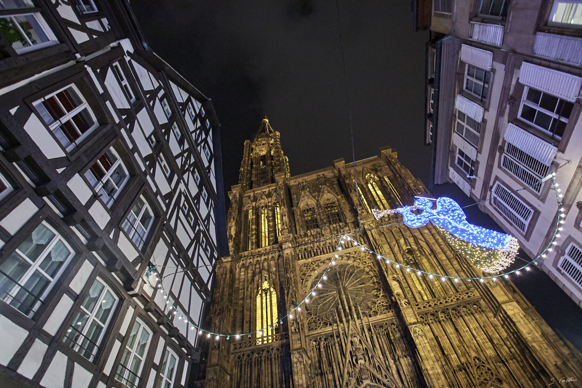 © All Rights Reserved - 2014-12-13 18:09:41 f/4 1/30sec ISO-1600 17mm - France, Strasbourg, Cathédrale