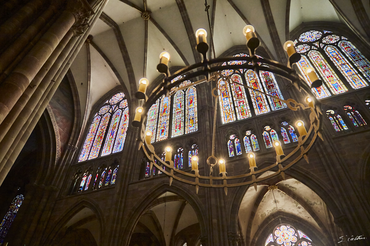 © All Rights Reserved - 2015-02-07 11:19:35 f/2.8 1/320sec ISO-400 24mm - France, Strasbourg, Cathédrale