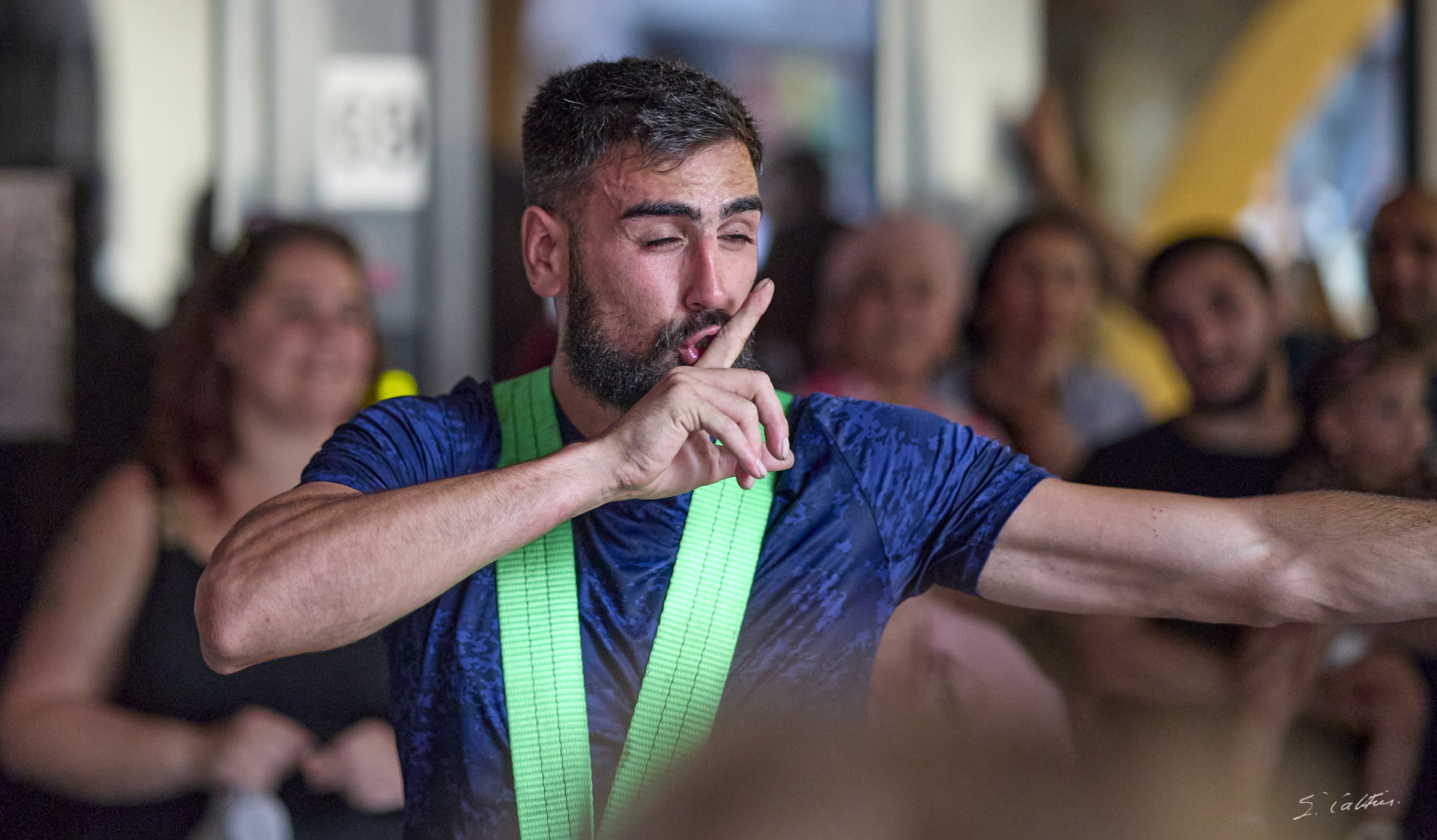 © All Rights Reserved - 2025-06-21 19:26:28 - f/1.4 1/100sec ISO-5000 85mm - Strasbourg, fête de la musique