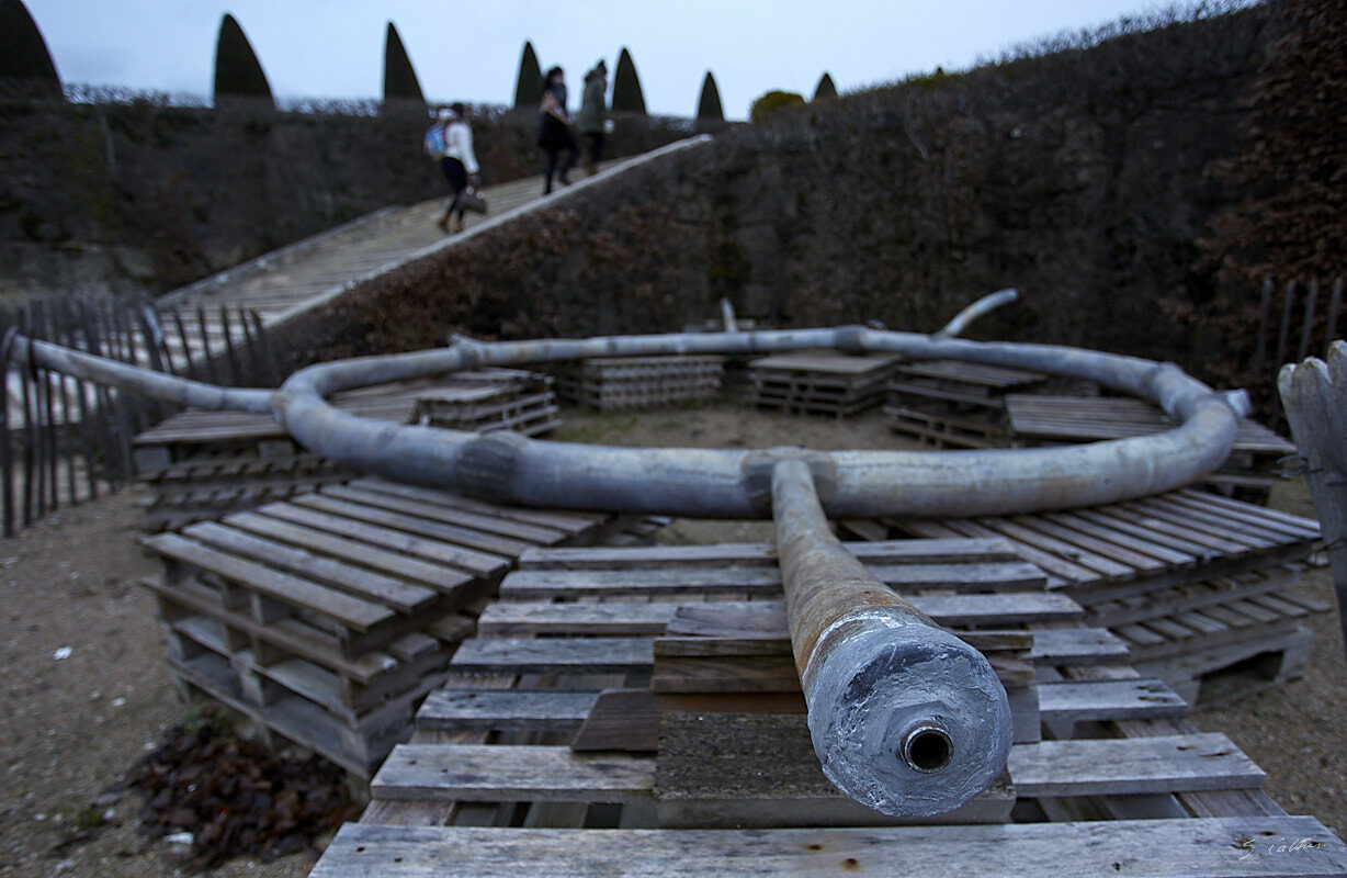 © All Rights Reserved - 2014-12-26 16:55:04 - f/4 1/25sec ISO-400 17mm - France, Versailles