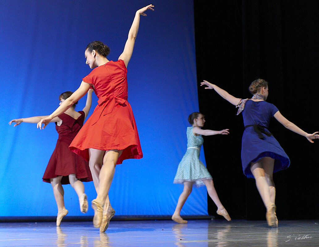 © All Rights Reserved - 2019-04-01 19:48:00 - f/4.5 1/160sec ISO-3200 62mm