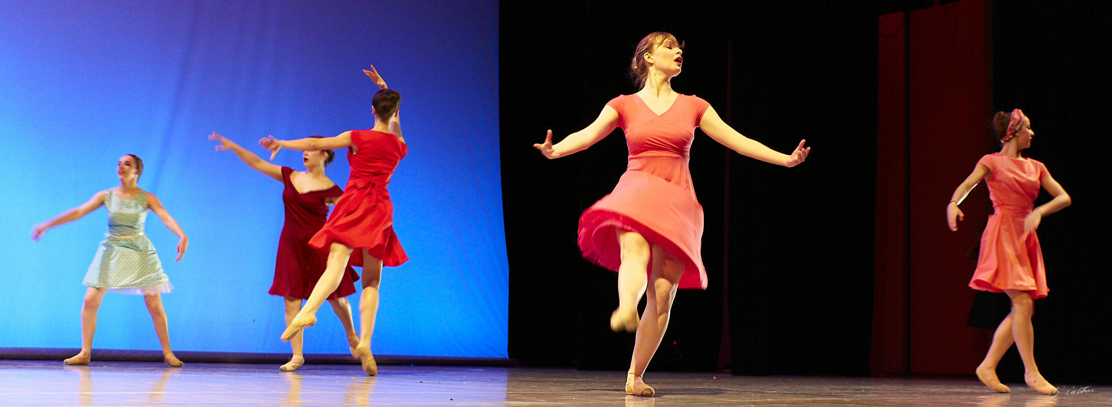 © All Rights Reserved - 2019-04-01 19:55:03 - f/4.5 1/100sec ISO-12800 44mm