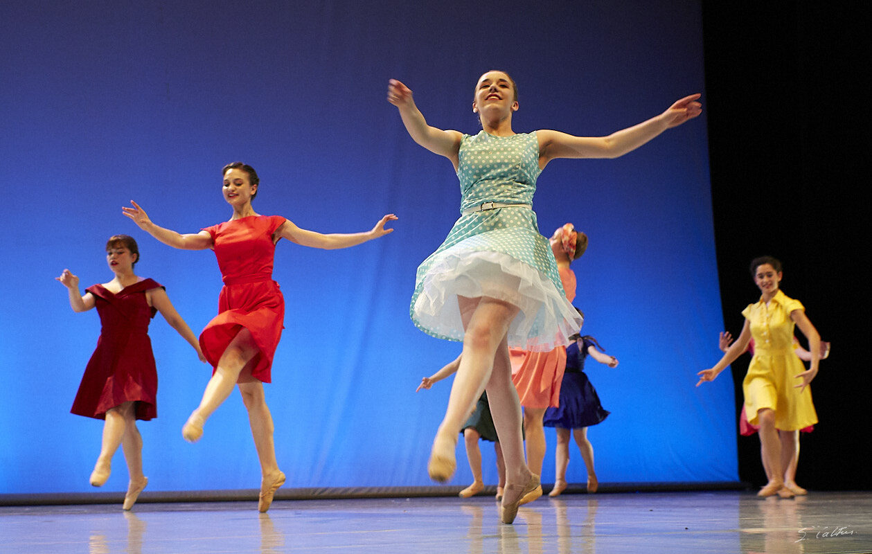 © All Rights Reserved - 2019-04-01 19:58:18 - f/4.5 1/160sec ISO-4000 45mm