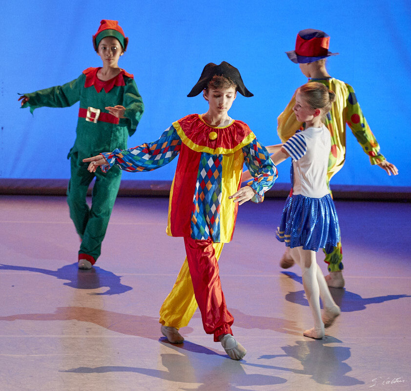 © All Rights Reserved - 2019-04-02 19:13:24 - f/5 1/125sec ISO-5000 200mm