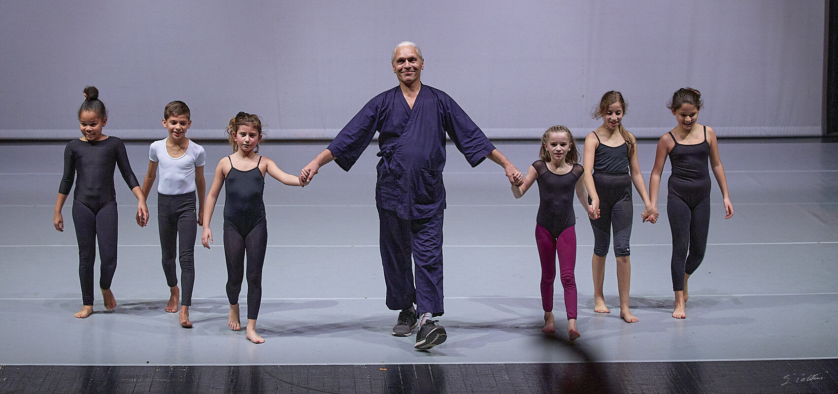 © All Rights Reserved - 2019-12-14 19:42:20 - f/5 1/100sec ISO-2500 100mm