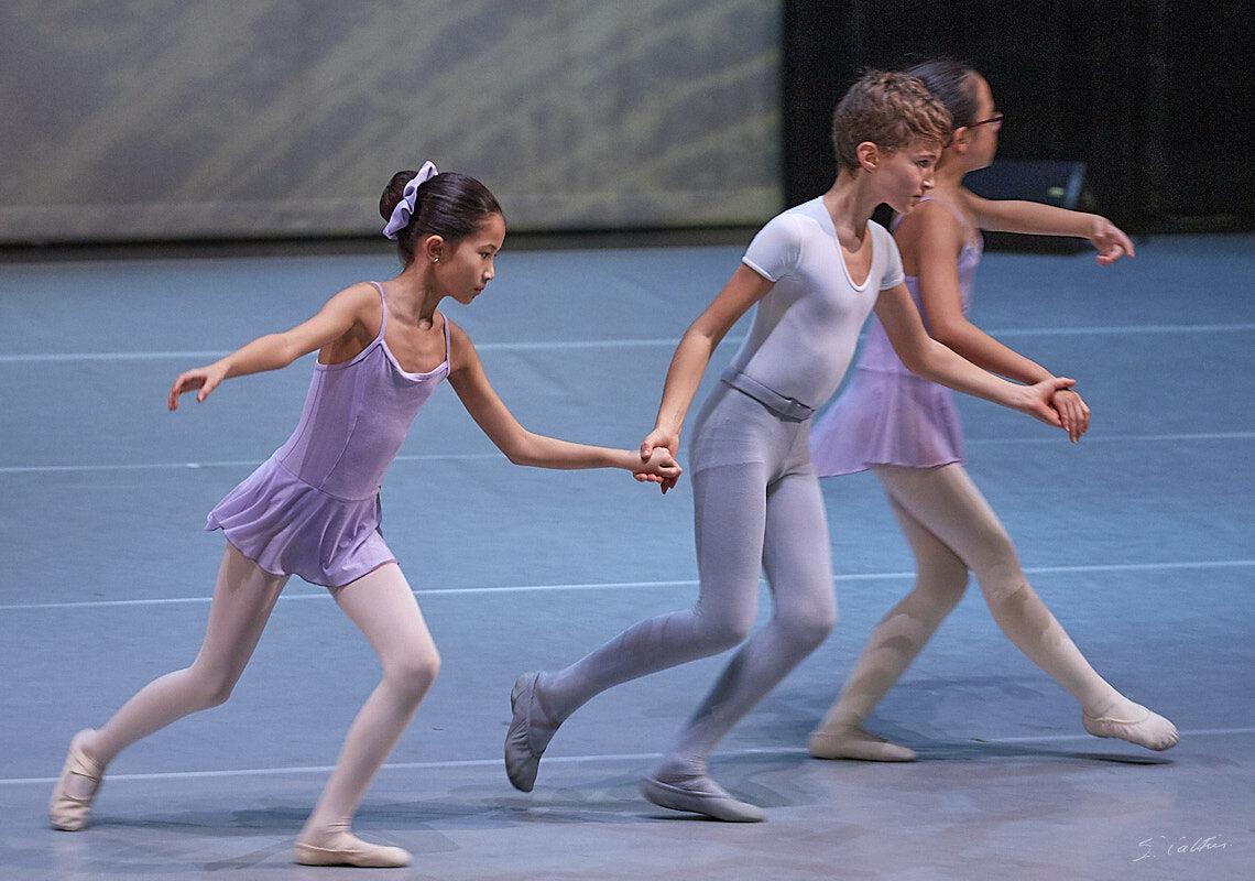 © All Rights Reserved - 2019-12-14 20:12:17 - f/5 1/100sec ISO-2500 176mm