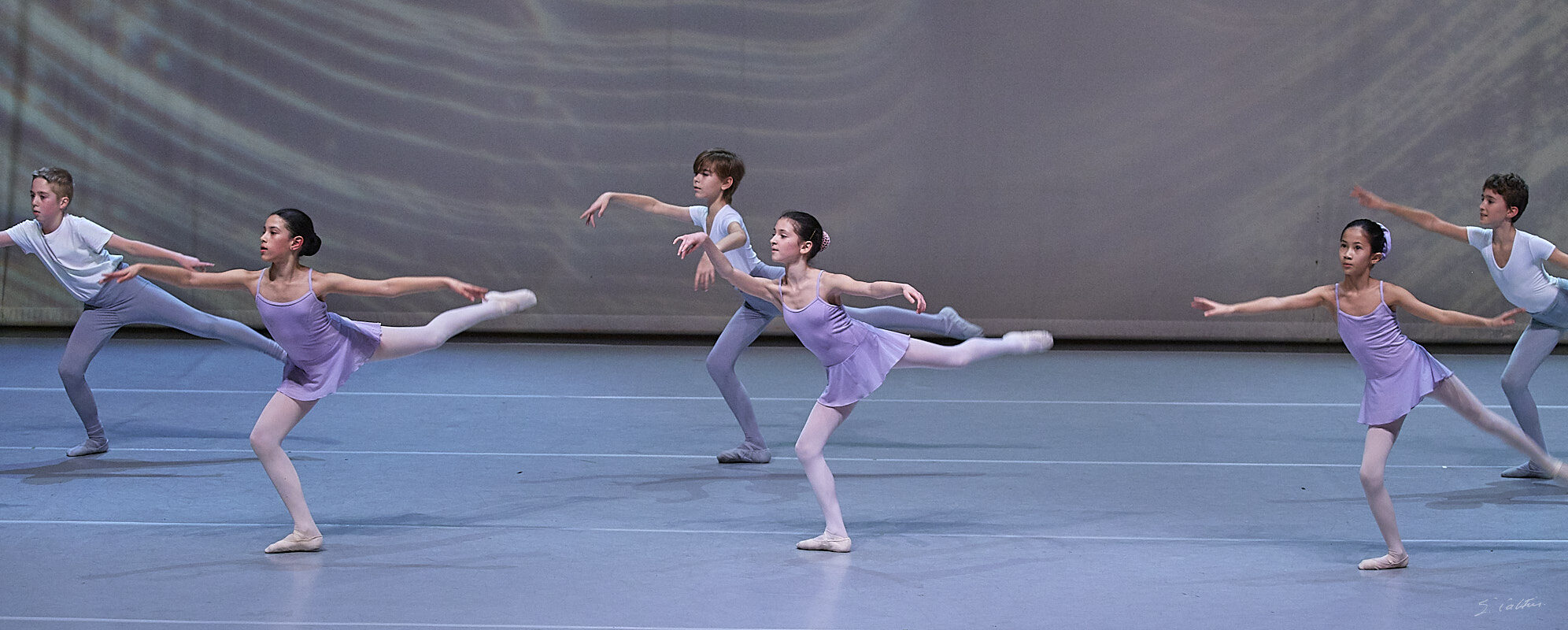 © All Rights Reserved - 2019-12-14 20:14:06 - f/5 1/100sec ISO-2500 100mm