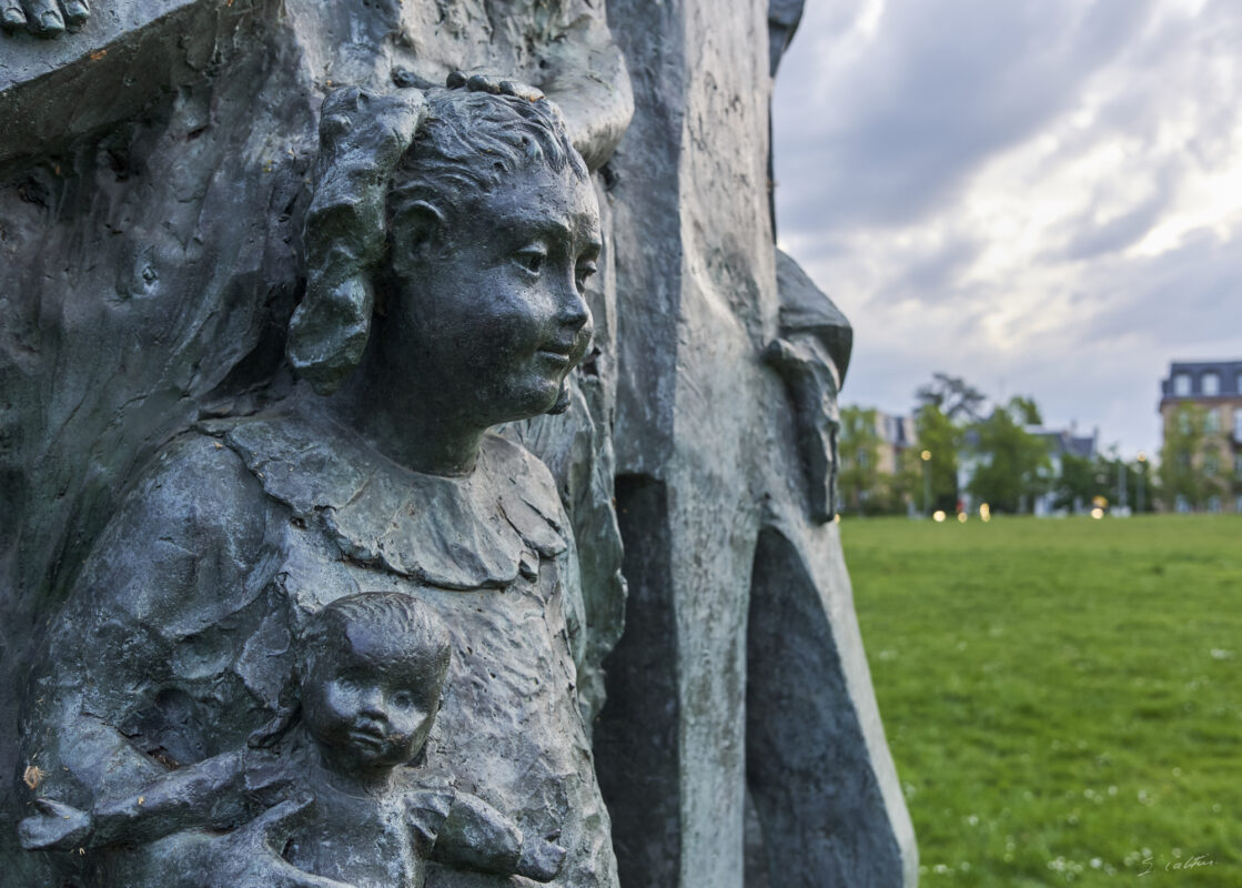 © All Rights Reserved - 2020-04-19 19:53:37 - f/4 1/100sec ISO-200 18.5mm - France, Alsace, Strasbourg-Europe