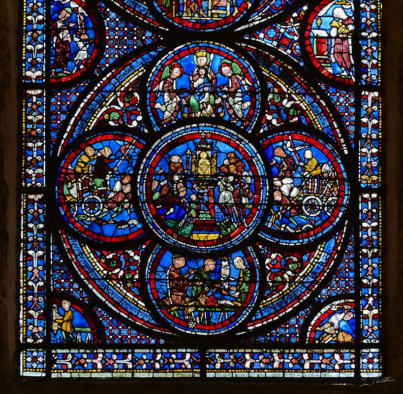 © All Rights Reserved - 2020-07-27 16:51:53 f/5 1/50sec ISO-1250 105mm - France, Chartres, cathédrale