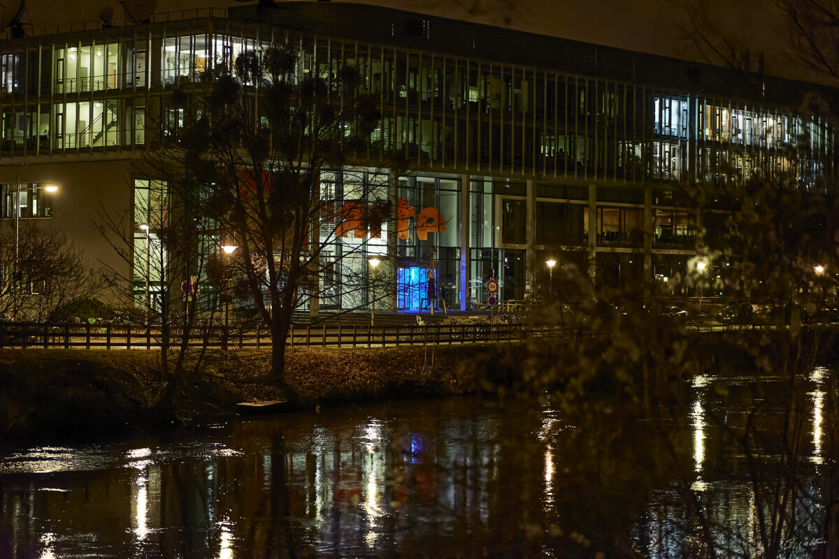 © All Rights Reserved - 2022-01-06 16:57:40 - f/1.4 1/500sec ISO-6400 85mm - France, Alsace, Strasbourg-Europe