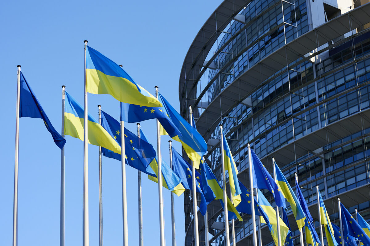 © All Rights Reserved - 2022-03-10 17:02:16 - f/6.3 1/200sec ISO-100 100mm - France, Alsace, Strasbourg-Europe