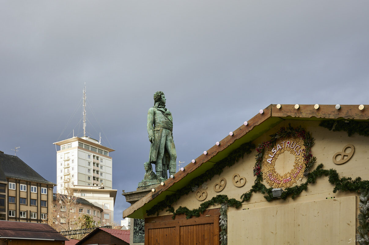 © All Rights Reserved - 2023-12-13 09:17:40 f/8 1/100sec ISO-100 35mm - France, Alsace, Strasbourg