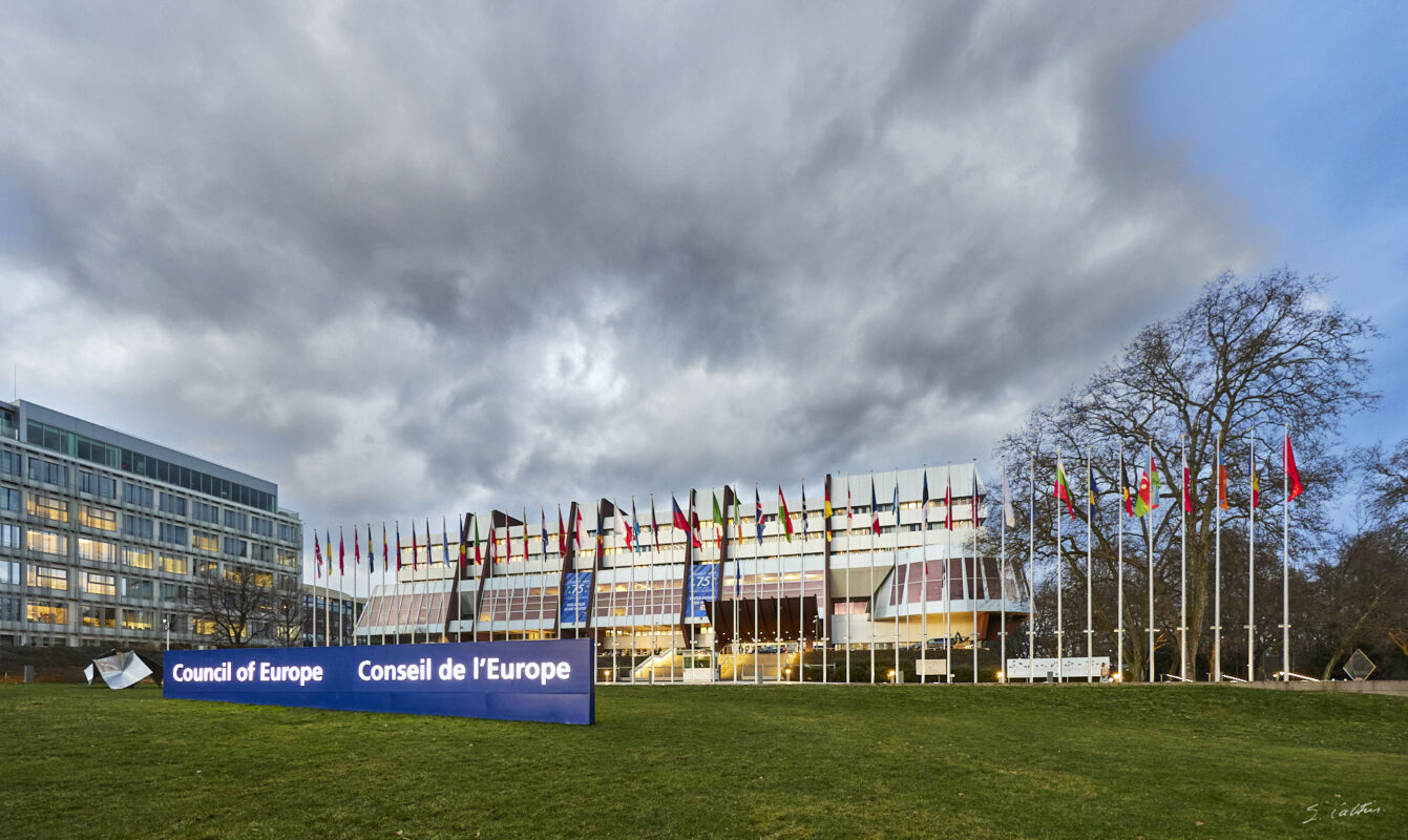 © All Rights Reserved - 2024-01-24 15:20:29 - f/5.6 1/60sec ISO-1600 14mm - France, Alsace, Strasbourg-Europe