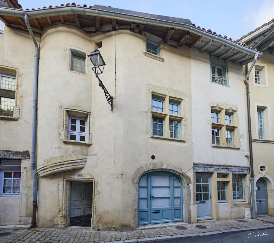 © All Rights Reserved - 2024-02-28 15:26:40 - f/8 1/20sec ISO-100 14mm - France, Bourgogne, Cluny