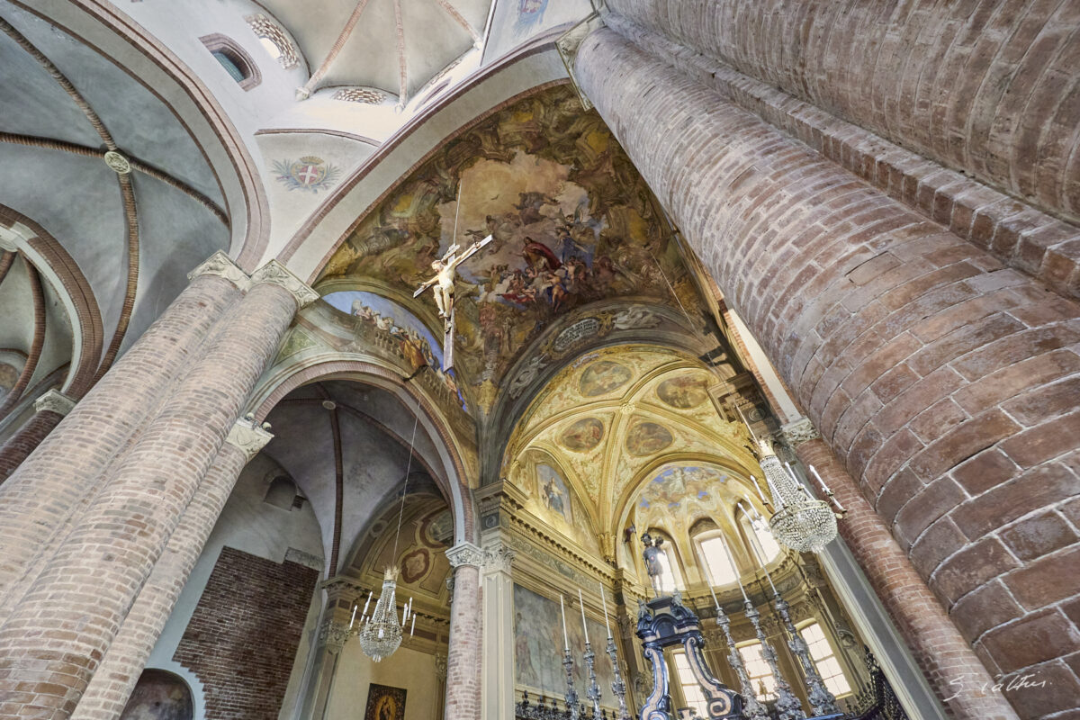 © All Rights Reserved - 2024-06-21 13:32:58 - f/8 1/5sec ISO-4000 14mm - Italie, Piémont, Asti