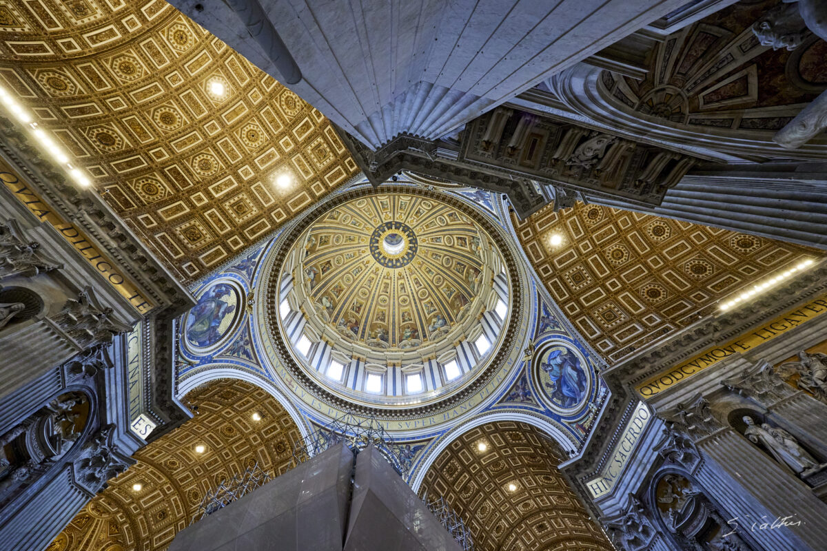 © All Rights Reserved - 2024-06-24 08:32:36 - f/8 1/40sec ISO-3200 14mm - Italie,, Rome
