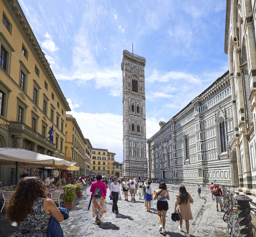 © All Rights Reserved - 2024-06-25 13:29:49 - f/5.6 1/800sec ISO-100 14mm - Italie,, Florence