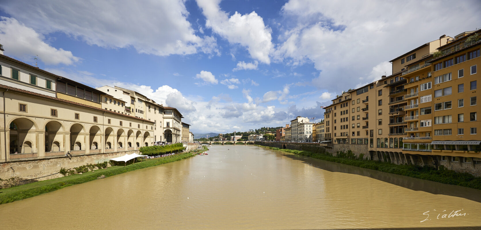 © All Rights Reserved - 2024-06-25 14:57:25 - f/8 1/400sec ISO-100 14mm - Italie,, Florence
