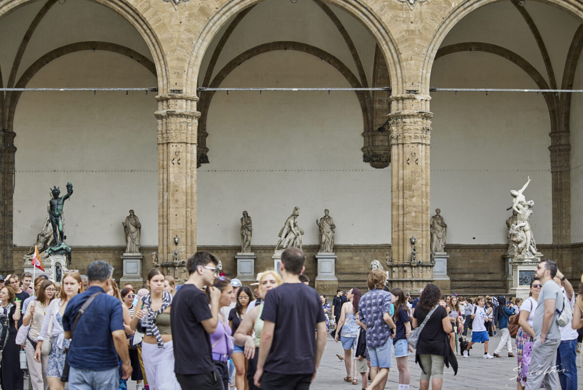 © All Rights Reserved - 2024-06-25 15:52:10 - f/4 1/160sec ISO-100 70mm - Italie,, Florence