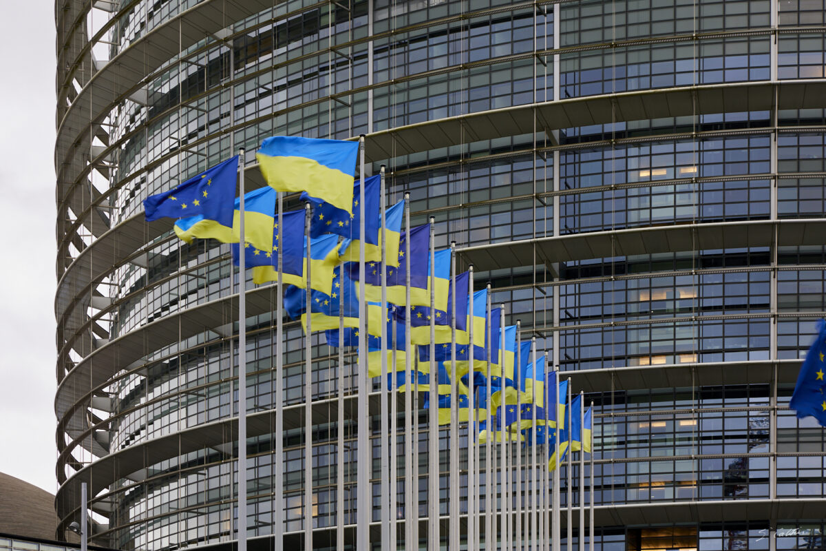 © All Rights Reserved - 2024-11-19 11:01:14 - f/8 1/30sec ISO-100 85mm - France, Alsace, Strasbourg-Europe