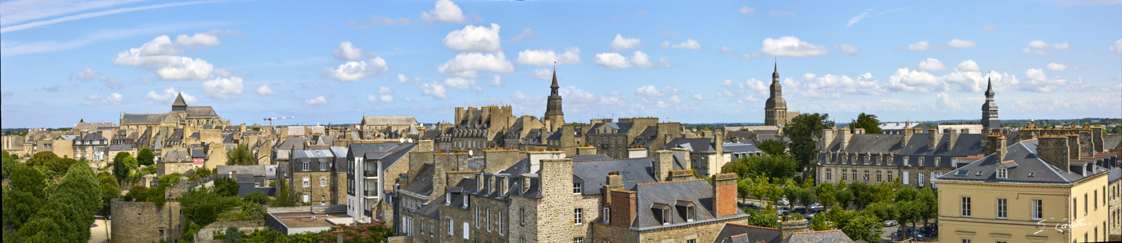 © All Rights Reserved - 2025-07-28 10:56:15 - f/8 1/400sec ISO-100 65mm - France, Bretagne, Dinan