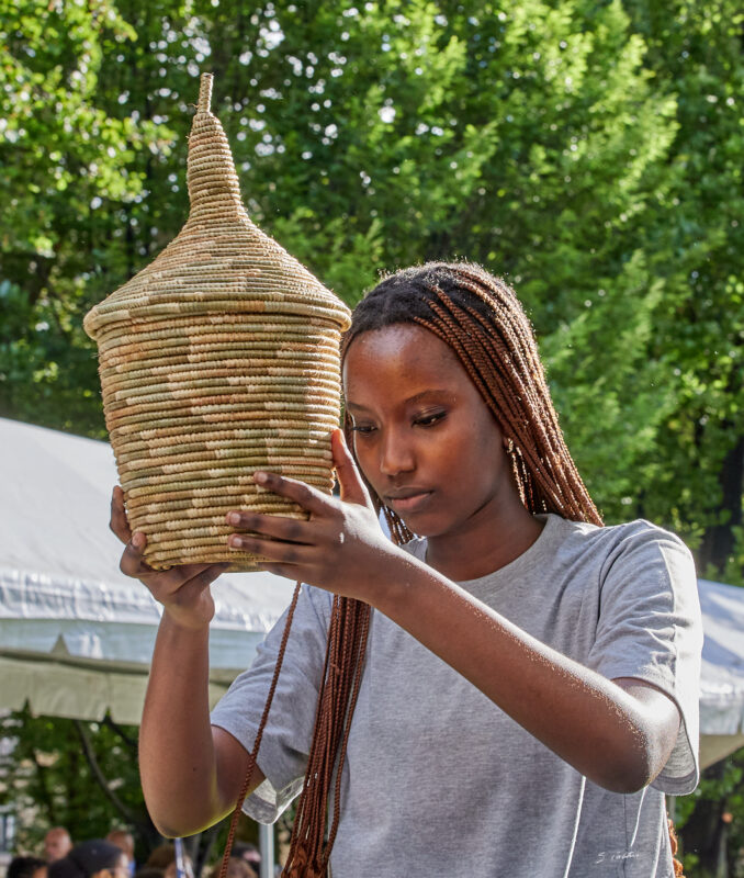 © All Rights Reserved - - - France - Rwanda - Paris - Inauguration de la stèle pour la mémoire du génocide des Tutsi - 2 juin 2026